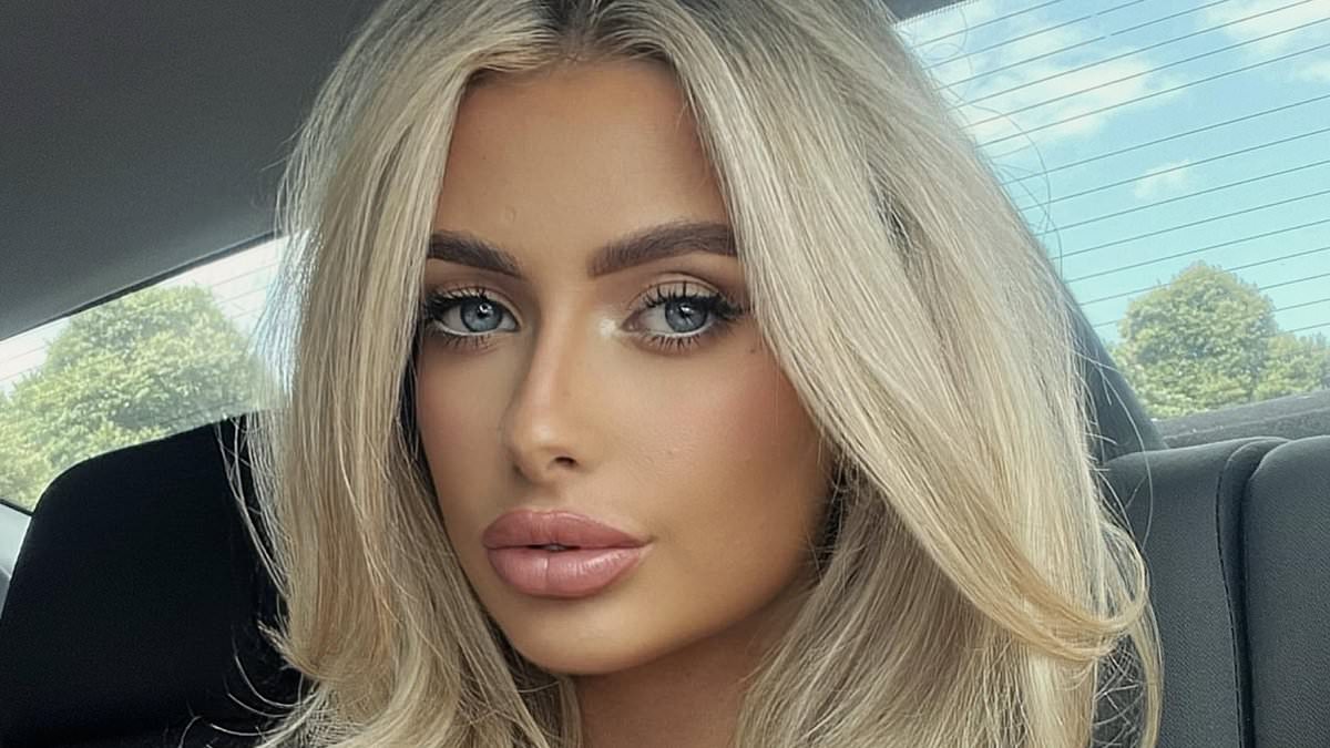 alert-–-australia’s-hottest-new-wag-looked-very-different-before-she-underwent-cosmetic-surgery-in-her-early-twenties-to-turn-herself-into-a-buxom-blonde-bombshell