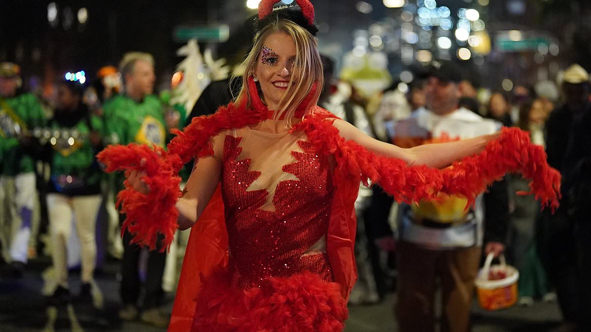 alert-–-nyc’s-annual-halloween-parade-celebrates-its-50th-anniversary-as-it-haunts-the-streets-of-greenwich-village-–-while-the-nypd-remains-on-high-alert-amid-israel-and-hamas-conflict