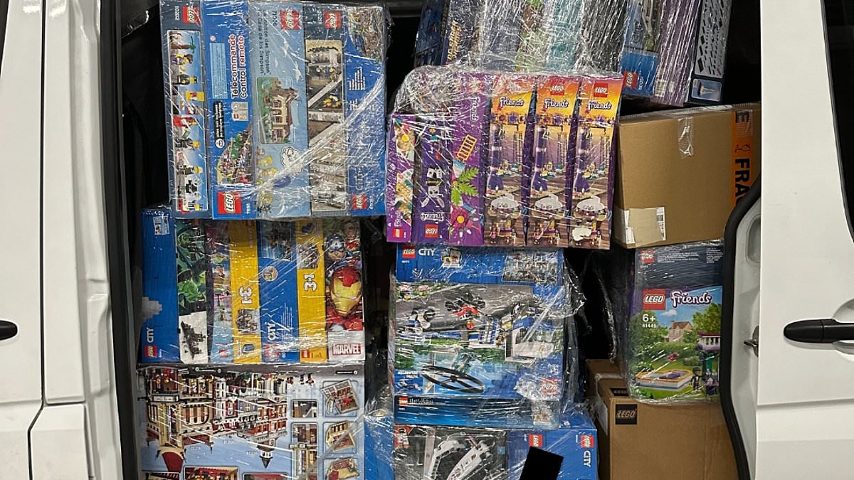 alert-–-massive-lego-collection-worth-over-$200,000-uncovered-in-police-drug-lab-raid