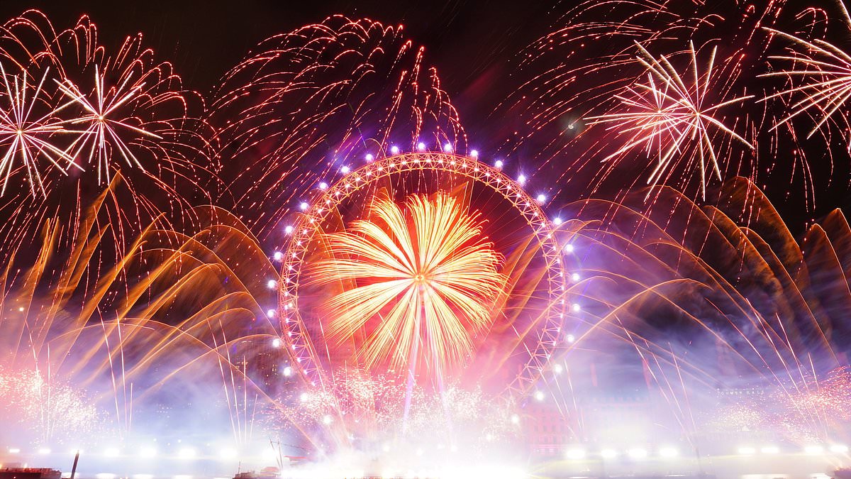 alert-–-happy-new-year!-hardy-brits-don’t-let-the-rain-dampen-their-spirits-as-they-shake-off-dreary-weather-and-watch-stunning-firework-displays-to-kick-off-2024