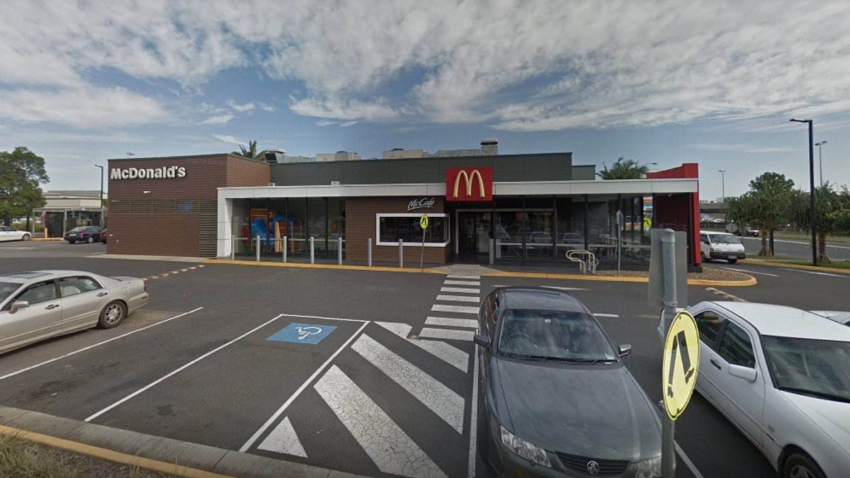 alert-–-ballina-mcdonalds:-diners-slam-fast-food-restaurant-after-waiting-up-to-45-minutes-for-a-burger-–-but-defend-teen-staff-being-abused-daily-over-the-long-delays