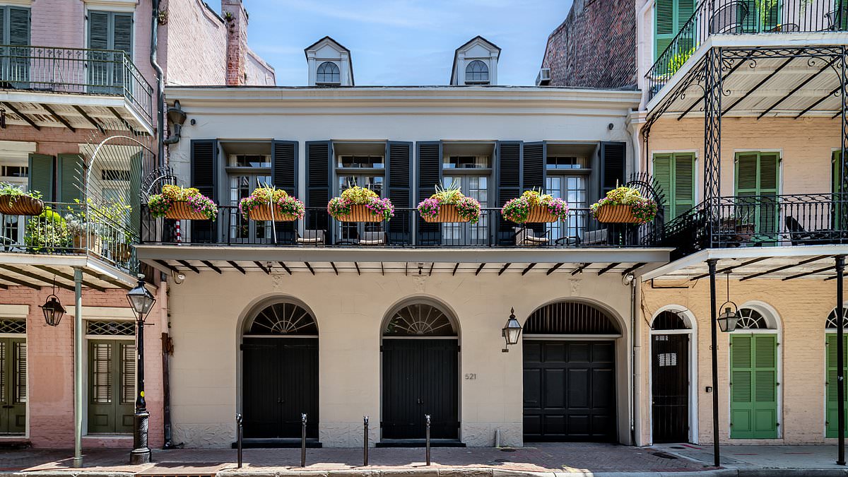 alert-–-singing-the-blues:-angelina-jolie-and-brad-pitt’s-former-new-orleans-home-sells-for-$28m-–-down-from-original-ask-of-$5.35m