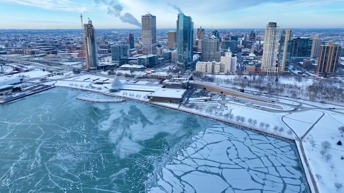 alert-–-major-thaw-is-coming-to-most-of-the-us-after-arctic-blast-left-80-dead-in-frigid-temps-but-new-threat-of-freezing-rain-and-flooding-leave-120million-at-risk