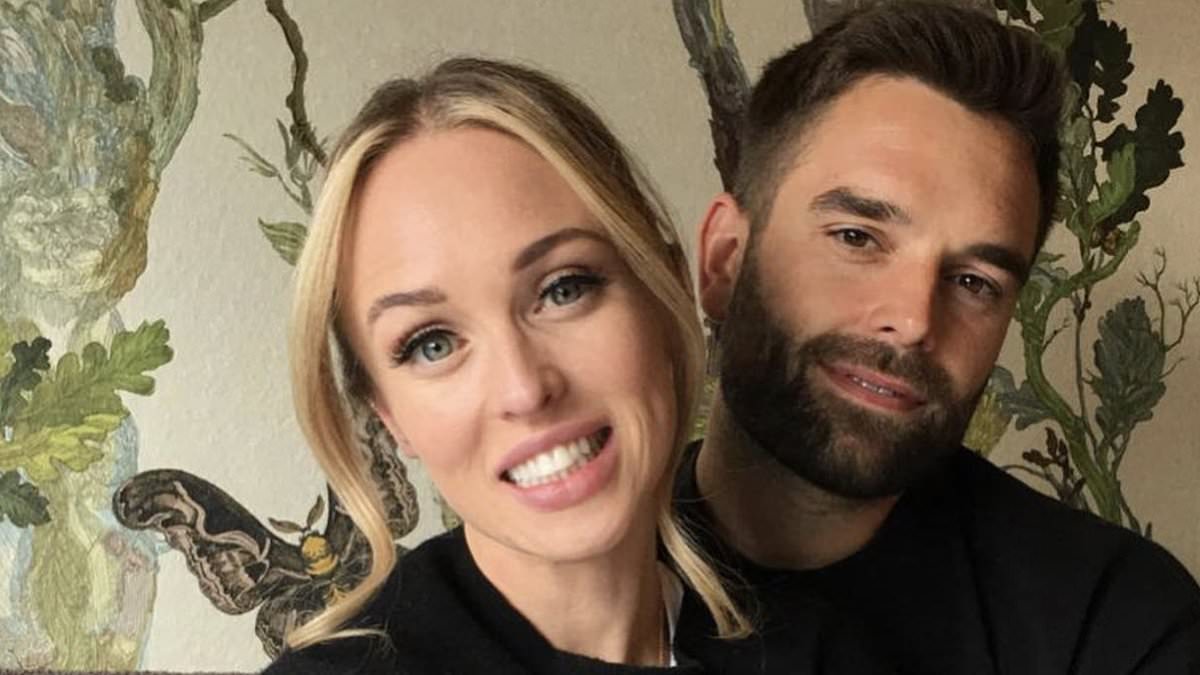 alert-–-jorgie-porter-praises-‘supportive’-fiance-oliver-piotrowskito-for-helping-her-bounce-back-after-the-loss-of-their-quadruplets:-‘it-made-us-stronger’