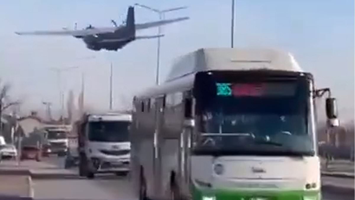 alert-–-terrifying-moment-military-jet-skims-just-yards-over-busy-road-with-its-engines-failing-before-crash-landing-in-turkey