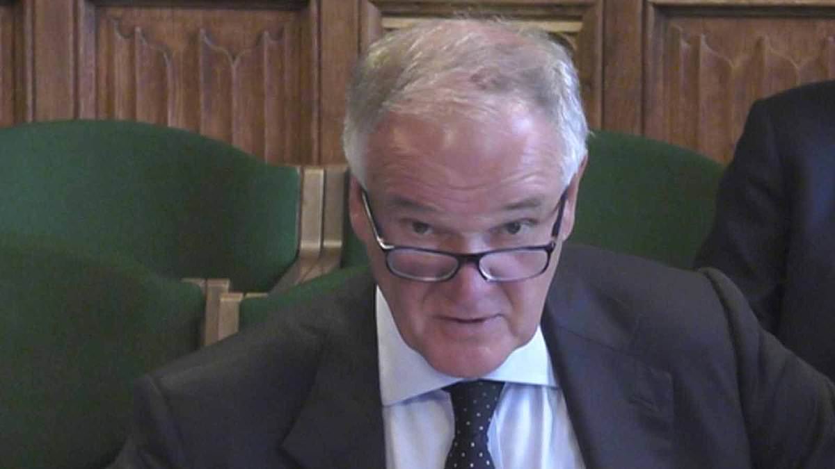 alert-–-post-office-chairman-henry-staunton-sacked-by-the-government-as-fury-over-the-horizon-scandal-continues-to-grow