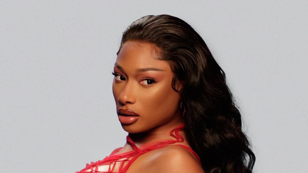 alert-–-megan-thee-stallion-suffers-wardrobe-malfunction-promoting-new-single-hiss-–-which-triggered-an-all-out-war-with-rap-rival-nicki-minaj-–-who-responded-with-diss-track-big-foot