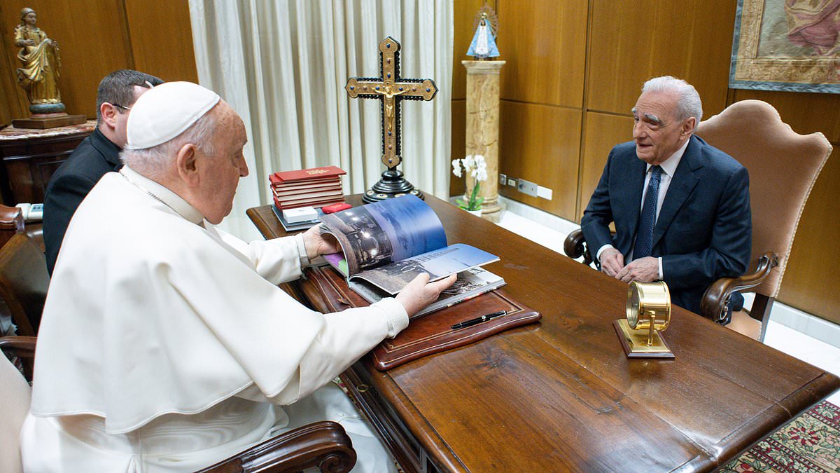 alert-–-just-a-couple-of-good-fellas!-‘silence’-director-martin-scorsese-meets-with-pope-francis-at-the-vatican-in-rome-as-he-is-set-to-start-making-new-film-about-jesus