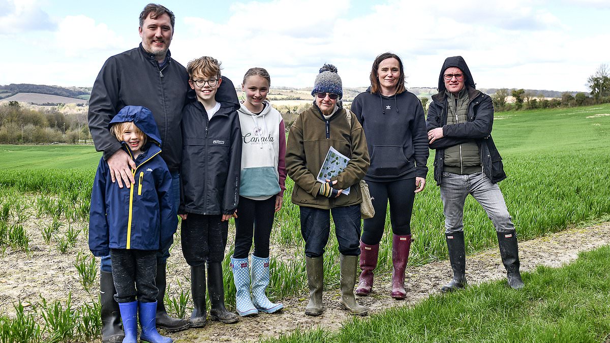 alert-–-villagers-launch-fight-to-save-idyllic-countryside-that-‘inspired’-jane-austen-from-turning-into-1,250-home-‘red-brick-jungle’