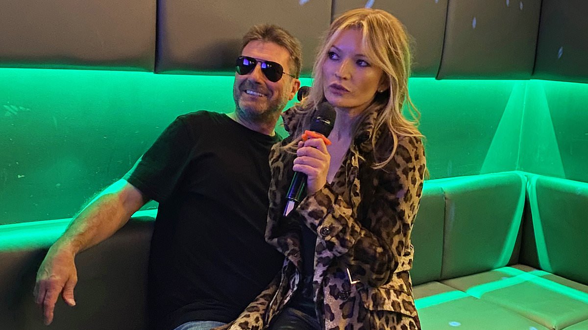 alert-–-kate-moss-has-the-x-factor!-supermodel-is-spotted-serenading-simon-cowell-in-karaoke-bar-–-could-she-now-launch-a-singing-career?
