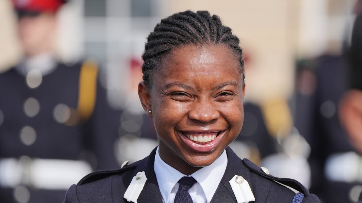 alert-–-first-female-cadet-from-nigeria-graduates-from-sandhurst-as-army’s-135-newest-officers-are-congratulated-by-french-senior-officer