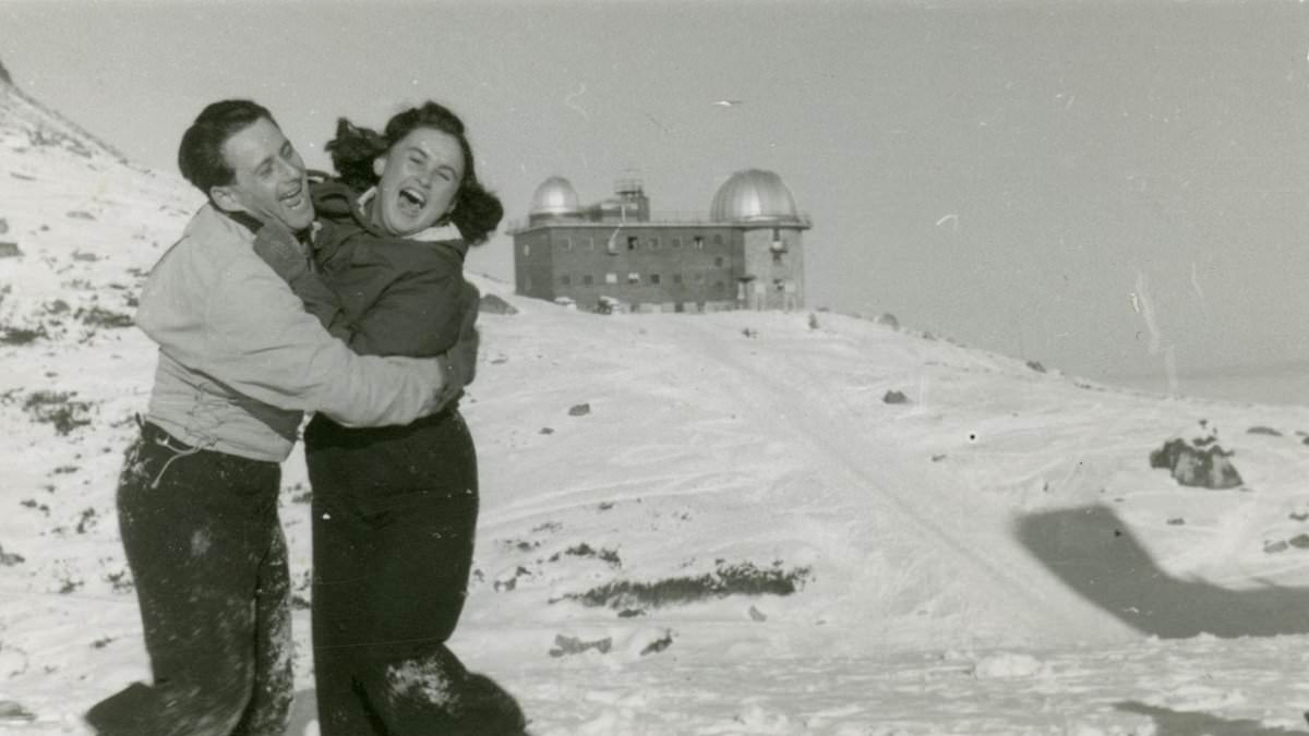 alert-–-the-incredible-true-story-behind-the-tattooist-of-auschwitz-lali-sokolov-and-his-love-at-first-sight-romance-with-fellow-prisoner-gita-after-he-marked-camp-number-on-her-arm