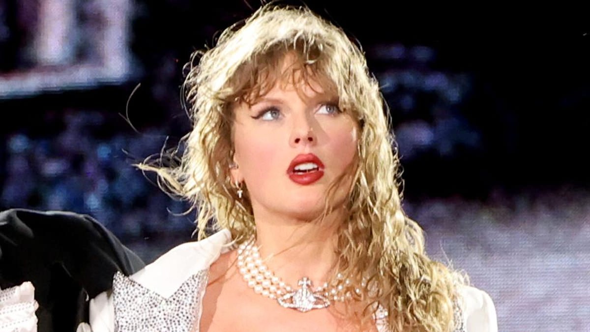 alert-–-taylor-swift-fans-go-wild-as-they-spot-jewelry-on-the-singer-at-her-miami-show-that-is-a-nod-to-travis-kelce