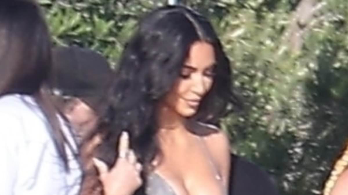 alert-–-kim-kardashian-rocks-sexy-silver-bikini-to-celebrate-44th-birthday-in-malibu-with-family