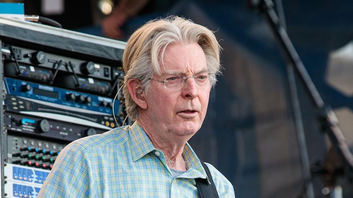 alert-–-phil-lesh-dies-aged-84:-grateful-dead-bassist-and-founding-member-passes-away-as-tributes-paid