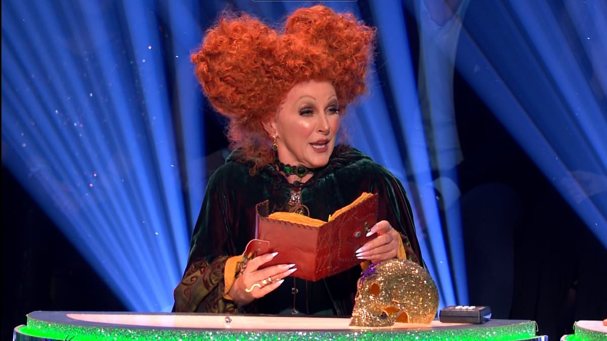 alert-–-strictly-come-dancing-viewers-all-share-the-same-complaint-over-shirley-ballas’-hocus-pocus-winifred-sanderson-halloween-costume