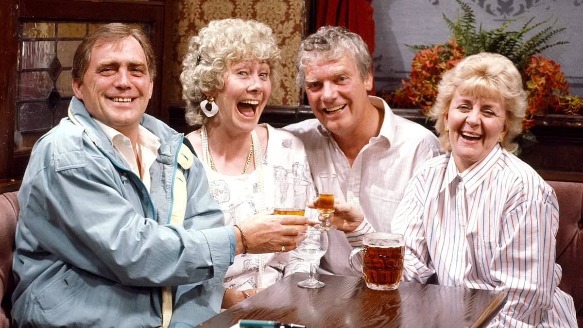 alert-–-coronation-street-changes-its-iconic-theme-tune-following-the-death-of-a-long-time-character