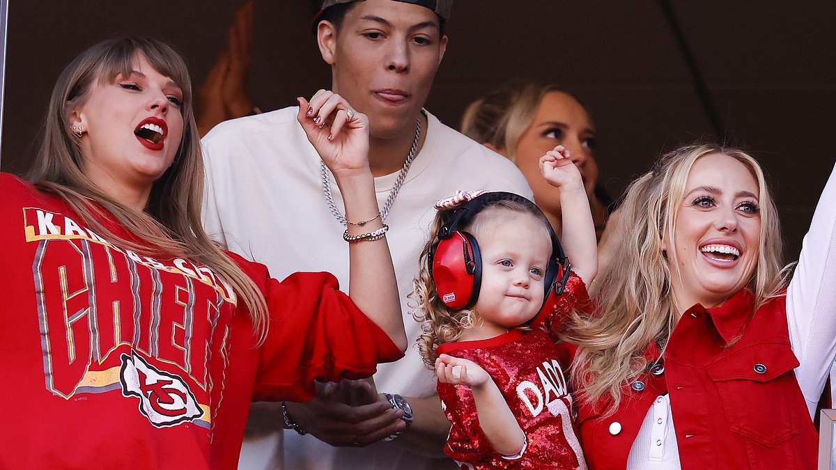alert-–-brittany-mahomes-brings-daughter-sterling,-two,-and-son-bronze,-11-months,-to-cheer-on-husband patrick-mahomes-alongside-new-bestie-taylor-swift at-chiefs-game