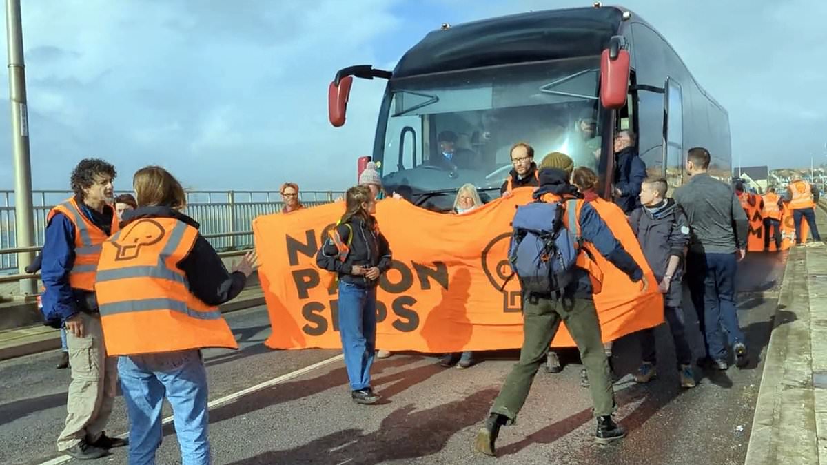 alert-–-just-stop-oil-vow-to-continue-‘resistance’-against-government’s-migrant-policy-as-they-hold-another-‘no-prison-ships’-event-–-after-mob-blocked-bibby-stockholm-coach-in-dorset-transporting-asylum-seekers-to-barge