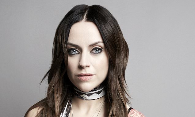 alert-–-this-really-is-the-life!-singer-amy-macdonald-hits-no-1-in-saudi-arabia-16-years-after-song-released…thanks-to-cristiano-ronaldo