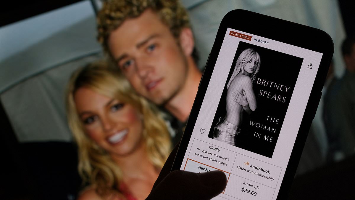 alert-–-britney-spears-book-live:-the-woman-in-me-revelations-as-world-reacts-to-notebook-audition-and-justin-timberlake-fans-leap-to-his-defence