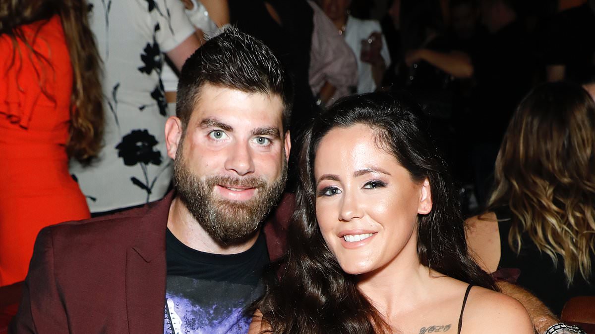 alert-–-exclusive:-jenelle-evans-defends-her-husband-david-eason-as-he-is-charged-with-child-abuse-in-case-involving-teen-mom-star’s-son-jace,-14