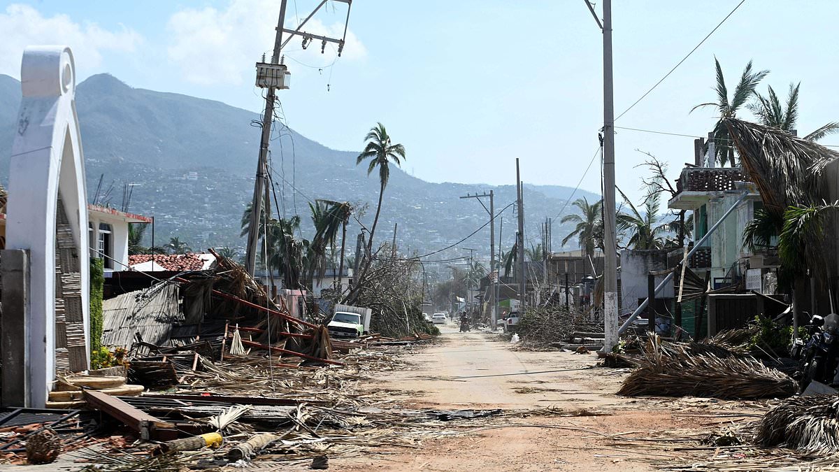 alert-–-shocking-pictures-lay-bare-devastation-in-acapulco-after-cat-5-hurricane-that-killed-27-–-as-mexican-city-descends-into-chaos,-with-desperate-residents-blocking-entrances-to-resort-to-demand-aid-amid-widespread-looting