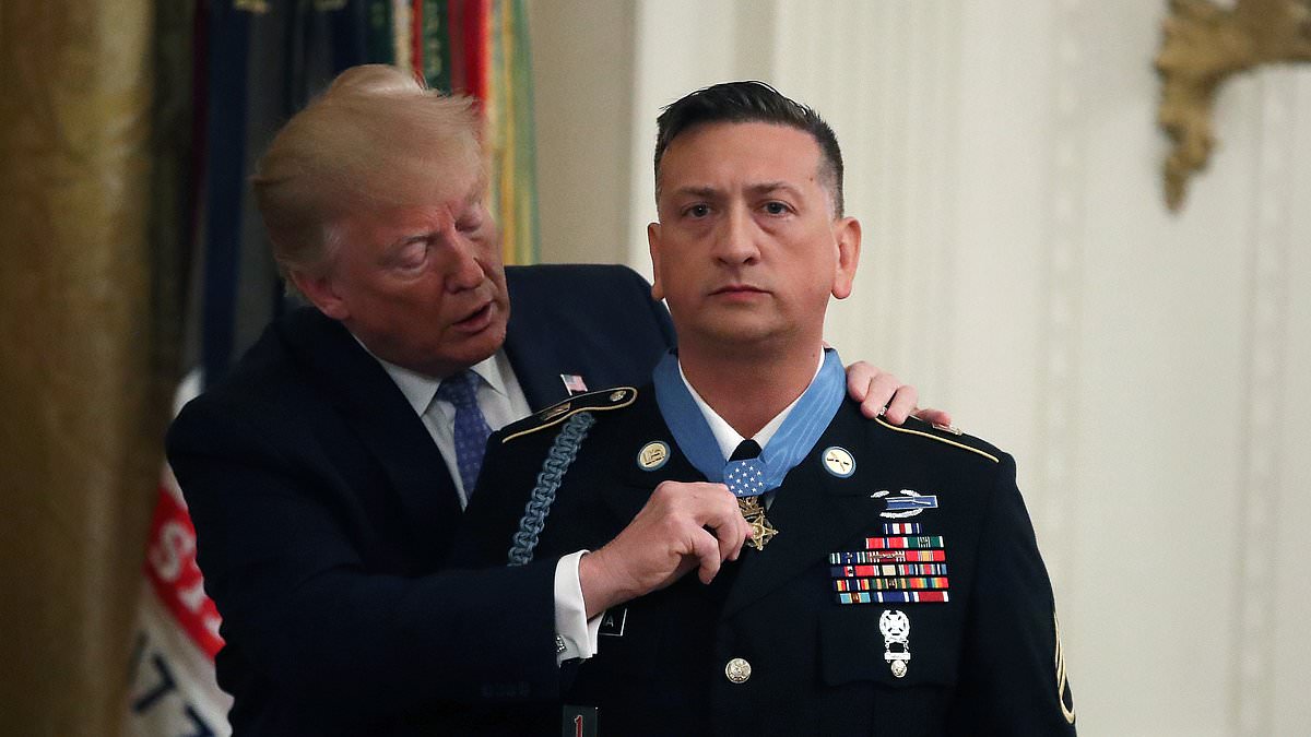 alert-–-so-close-you-smell-the-enemy’s-breath:-medal-of-honor-recipient-david-bellavia’s-visceral-first-hand-account-of-ghoulish-house-to-house-combat-in-iraq…-and-why-israelis-must-prepare-for-the-unimaginable-in-gaza