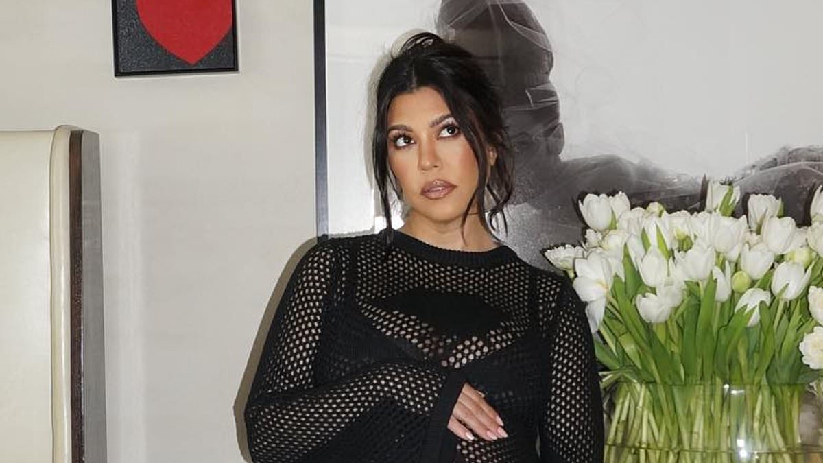 alert-–-heavily-pregnant-kourtney-kardashian-appears-to-give-kim’s-43rd-birthday-party-a-miss…-as-she-uploads-cryptic-post-about-‘walking-alone’-amid-ongoing-feud
