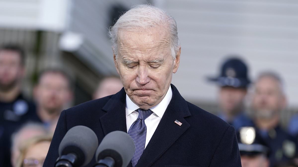 alert-–-biden-says-americans-should-be-able-to-go-bowling-without-fear-of-getting-shot-and-calls-for-‘common-sense’-gun-laws-as-he-and-jill-visit-lewiston,-maine,-nine-days-after-gunman-shot-and-killed-18