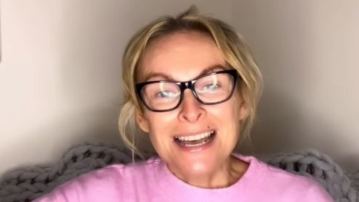 alert-–-married-at-first-sight-expert-mel-schilling-shares-painful-details-about-her-bowel-cancer-symptoms-and-admits-she-initially-‘ignored’-the-worrying-signs