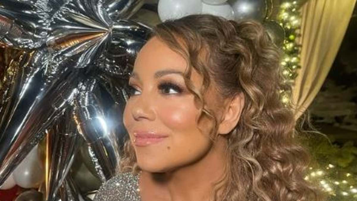 alert-–-mariah-carey-takes-picture-from-‘bad-side’-of-her-face-as-she-declares-‘new-year,-new-beginnings’-after-bryan-tanaka-split