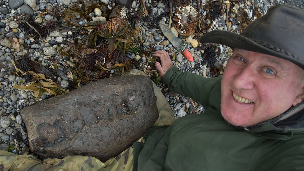 alert-–-furious-fossil-hunter-who-discovered-david-attenborough’s-giant-sea-monster-is-‘appalled’-to-be-airbrushed-out-of-bbc-show-revealing-his-amazing-find