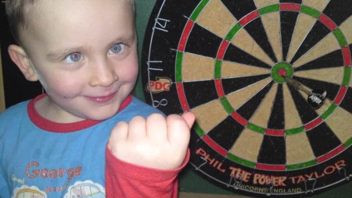 alert-–-luke-littler:-the-kebab-loving-‘ronaldo-of-darts’-still-in-nappies-when-he-started-playing…-after-he-comes-agonisingly-close-to-winning-the-world-darts-championship-aged-just-16