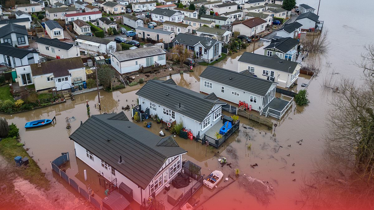 alert-–-floods-live:-storm-henk-chaos-as-1,000-homes-are-evacuated,-victims-show-inside-their-flooded-homes,-schools-close-and-party-boat-sinks