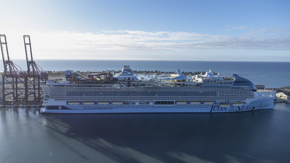 alert-–-woman-who-works-aboard-the-world’s-largest-ever-cruise-ship-icon-of-the-seas-shares-a-fascinating-behind-the-scenes-look-at-the-1,200ft-long-vessel-–-from-incredible-amenities-to-delicious-food