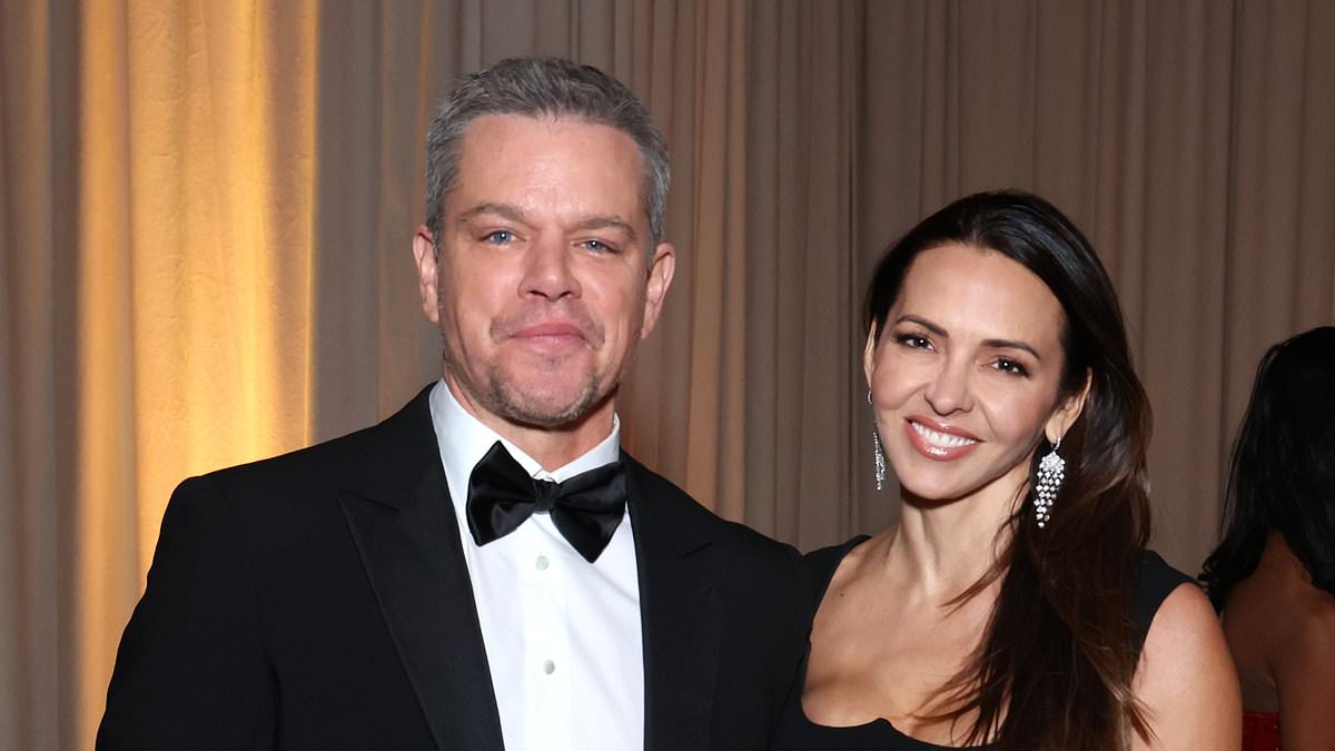 alert-–-matt-damon,-53,-debuts-his-natural-gray-hair-at-golden-globes-2024-as-star-enjoys-double-date-night-with-wife-luciana-barroso,-bff-ben-affleck-and-jennifer-lopez