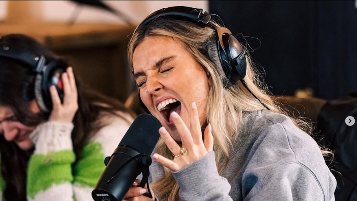 alert-–-little-mix-star-perrie-edwards-sends-fans-wild-as-she-reveals-there-is-‘music-pending’-and-teases-long-awaited-solo-career