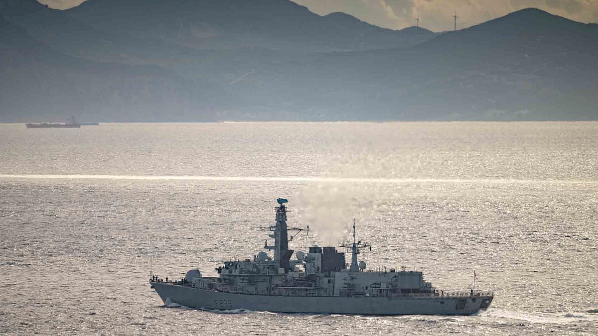 alert-–-another-british-warship-heads-for-the-red-sea-as-former-head-of-the-royal-navy-says-uk-and-us-forces-‘almost-certain’-to-launch-attack-on-yemen-targeting-iran-backed-houthi-rebels-amid-missile-and-drone-strikes-on-shipping