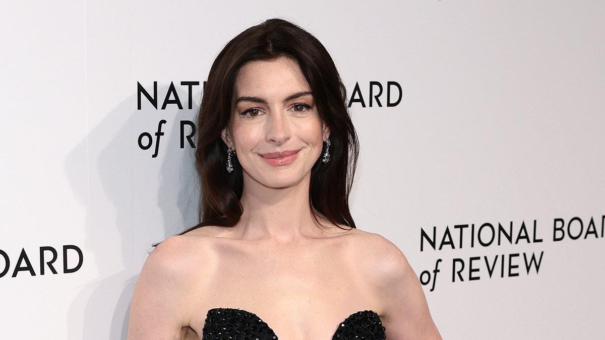 alert-–-anne-hathaway-and-jessica-chastain-take-the-plunge-in-sultry-low-cut-gowns-as-they-lead-the-stars-at national-board-of-review-awards-gala-in-ny