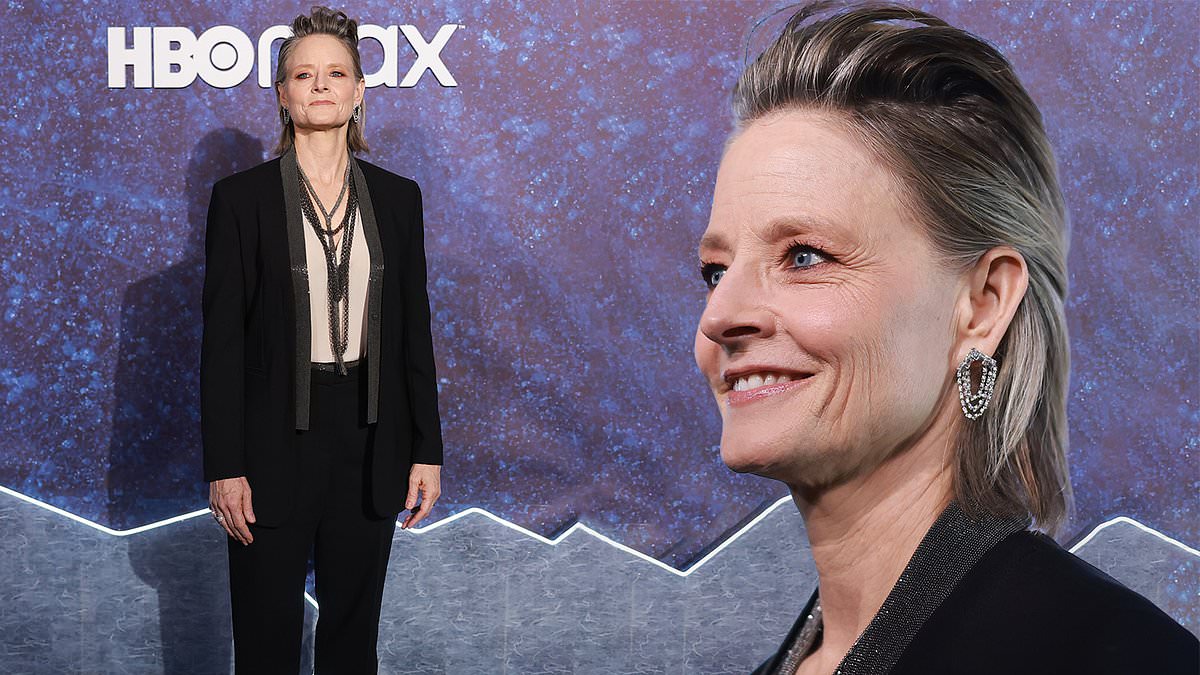 alert-–-jodie-foster-slicks-back-her-hair-for-glam-look-in-black-pantsuit-at-mexico-city-premiere-of-true-detective:-night-country…-after-admitting-she-became-‘completely-content’-after-60