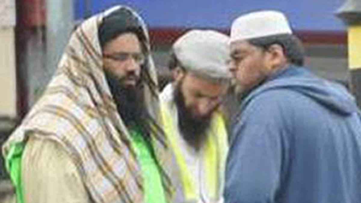 alert-–-leaders-of-warped-jihadi-terror-cell-who-planned-to-rival-7/7-and-transform-birmingham-into-a-‘little-war-zone’-could-be-free-to-walk-the-streets-in-weeks