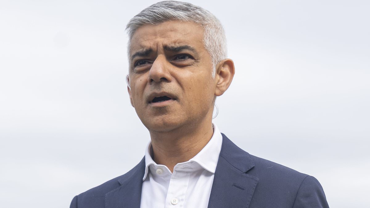 alert-–-sadiq-khan’s-tfl-tried-to-fleece-drivers-out-of-231million-by-wrongly-saying-they-weren’t-allowed-into-ulez-zone-without-paying-12.50-a-day-charge