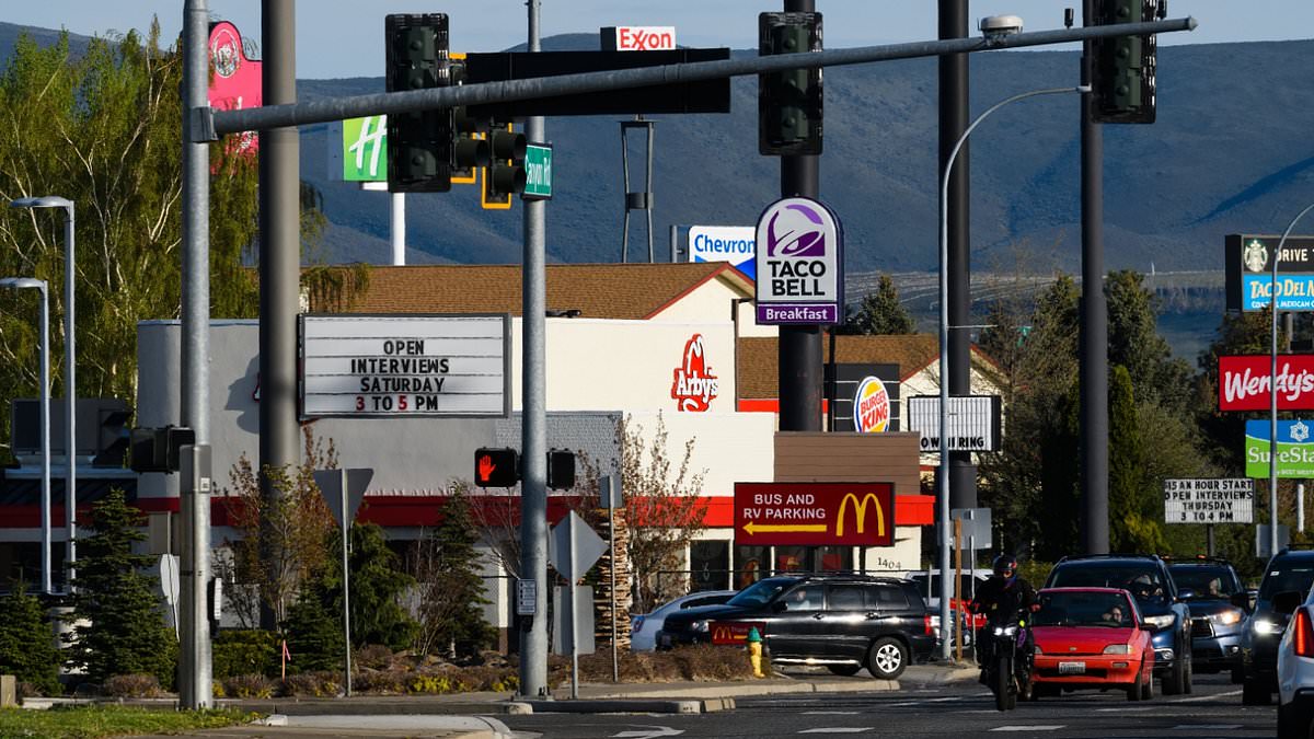 alert-–-fast-food-chains-are-working-kids-to-the-bone:-child-labor-violations-spike-by-600%-as-restaurants-are-responsible-for-most-infractions-since-pandemic-ended