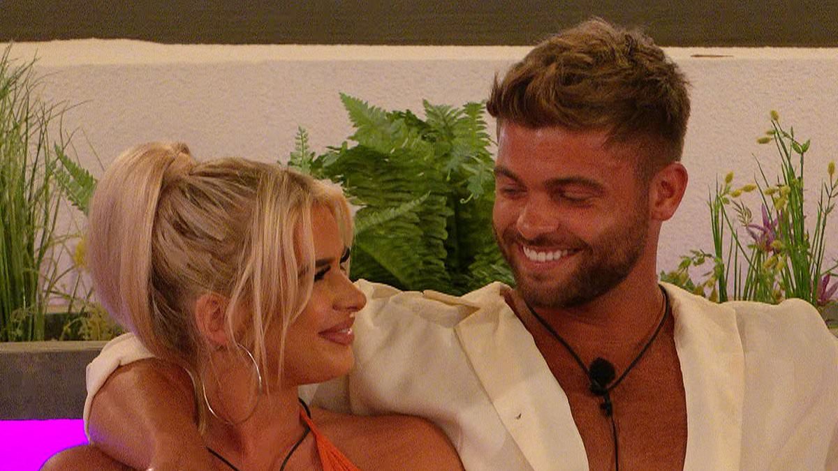 alert-–-the-real-reason-liberty-poole-and-jake-cornish-split-up-as-love-island-exes-are-awkwardly-coupled-up-again-on-all-stars-spin-off