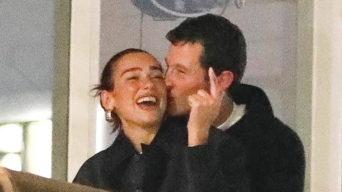 alert-–-dua-lipa-confirms-new-romance-with-dashing-actor-callum-turner-as-they-share-a-passionate-kiss-after-romantic-dinner-date-in-hollywood