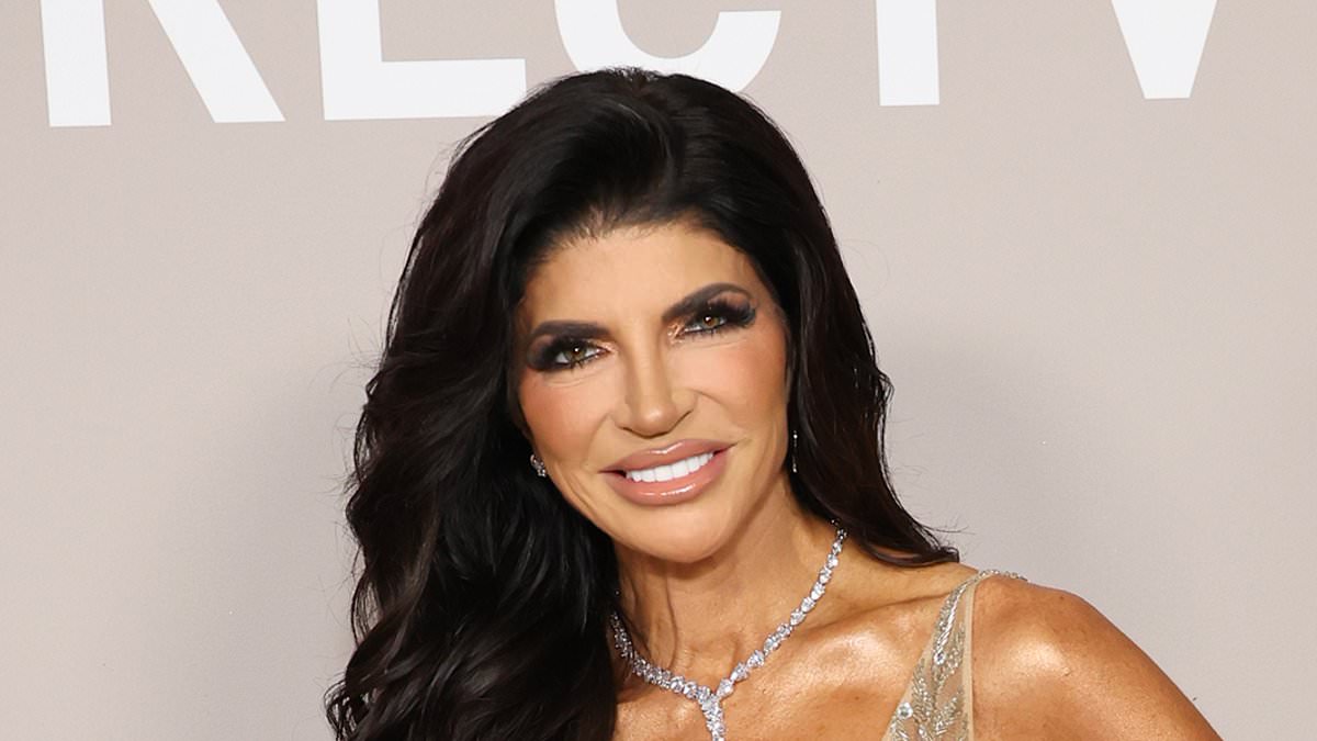 alert-–-rhonj-star-teresa-giudice-admits-she-staged-prison-release-photos:-‘if-they’re-going-to-get-it-anyway,-i-might-as-well-make-money-off-of-it’