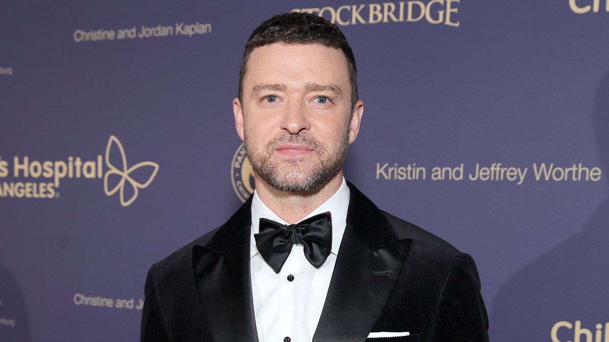 alert-–-justin-timberlake-teases-release-of-his-sixth-album-as-he-files-trademark-for -‘everything-i-thought-it-was’…-after-scrubbing-his-entire-instagram