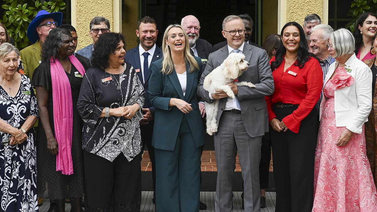 alert-–-australian-of-the-year-awards-2024:-fourth-generation-farmer-who-discovered-the-nation’s-largest-ever-dinosaur-bone-and-an-olympic-hero-are-recognised-for-their-incredible-contribution