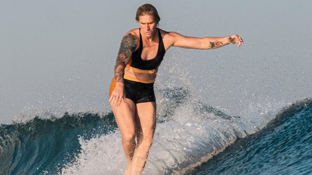 alert-–-rip-curl-faces-backlash-after-using-a-transgender-boarder-sasha lowerson-to-promote-women’s-surfing